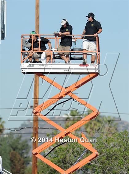 Thumbnail 1 in Kennedy @ Tustin photogallery.