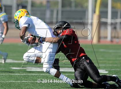 Thumbnail 3 in Kennedy @ Tustin photogallery.