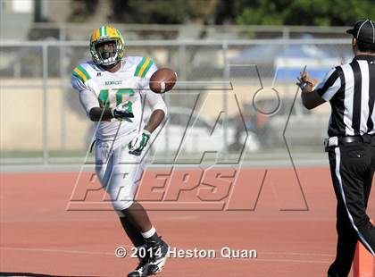 Thumbnail 3 in Kennedy @ Tustin photogallery.