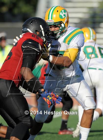 Thumbnail 2 in Kennedy @ Tustin photogallery.