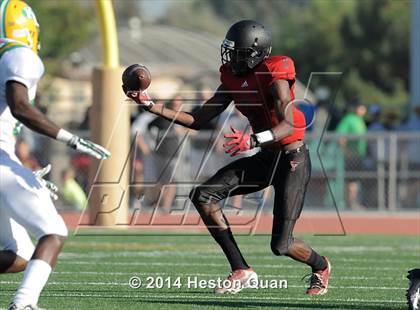 Thumbnail 3 in Kennedy @ Tustin photogallery.