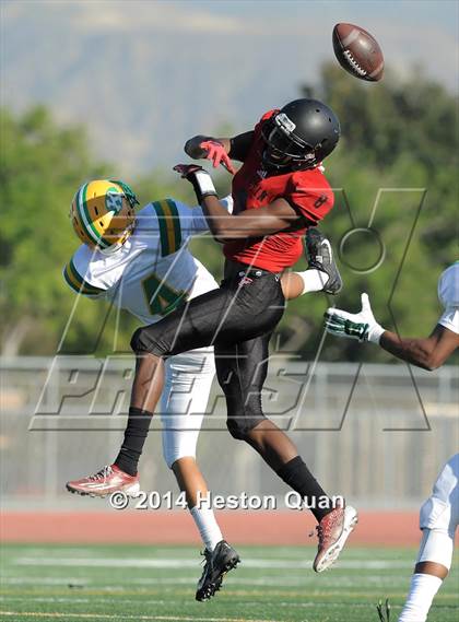 Thumbnail 2 in Kennedy @ Tustin photogallery.
