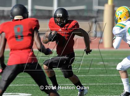 Thumbnail 3 in Kennedy @ Tustin photogallery.