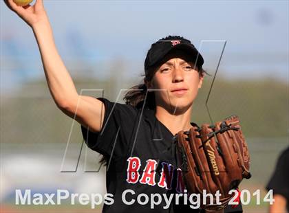 Thumbnail 3 in Banning @ San Pedro photogallery.
