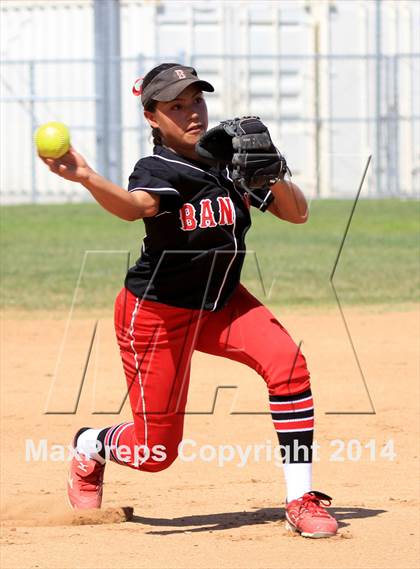 Thumbnail 3 in Banning @ San Pedro photogallery.