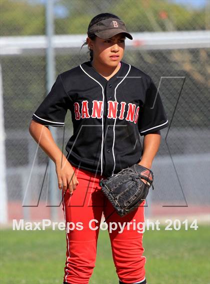 Thumbnail 3 in Banning @ San Pedro photogallery.