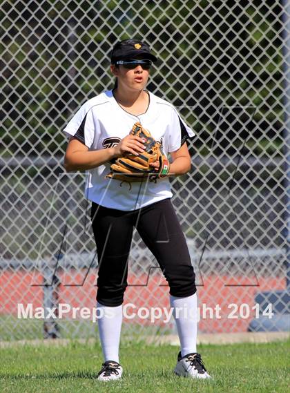Thumbnail 3 in Banning @ San Pedro photogallery.