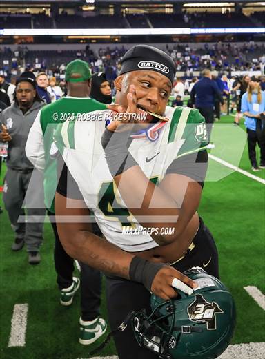 DeSoto @ King (UIL 6A D2 Football Final Medal Ceremony)