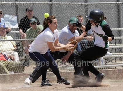 Thumbnail 3 in Notre Dame vs. Stevenson (CIF CCS D3 Final) photogallery.