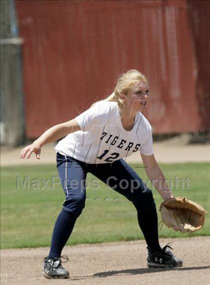 Thumbnail 2 in Notre Dame vs. Stevenson (CIF CCS D3 Final) photogallery.