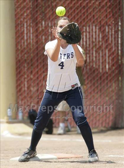 Thumbnail 2 in Notre Dame vs. Stevenson (CIF CCS D3 Final) photogallery.