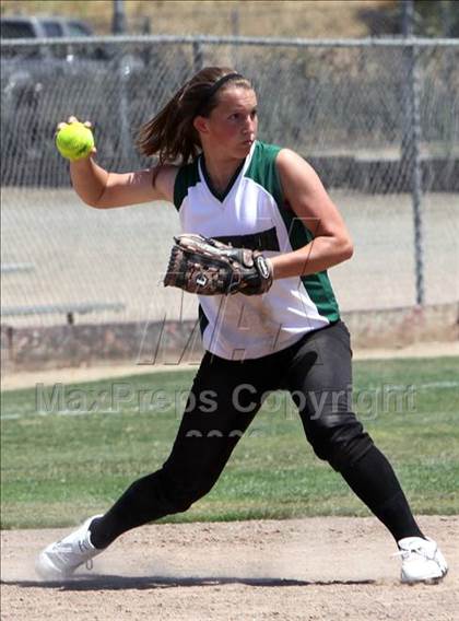 Thumbnail 3 in Notre Dame vs. Stevenson (CIF CCS D3 Final) photogallery.
