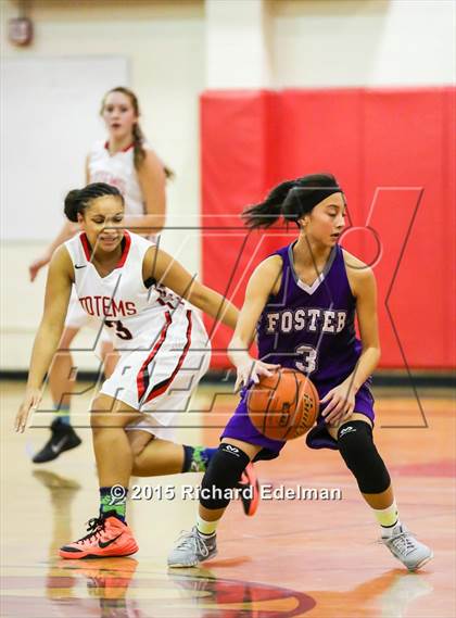 Thumbnail 1 in Foster vs. Sammamish  photogallery.
