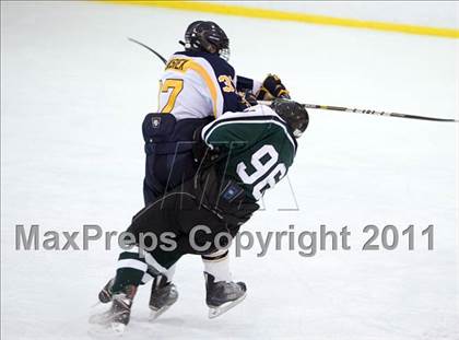 Thumbnail 3 in John Burroughs vs. Mehlville photogallery.