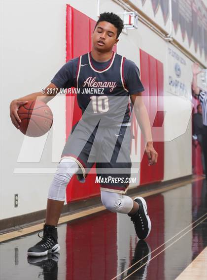 Thumbnail 1 in Alemany @ Harvard-Westlake photogallery.