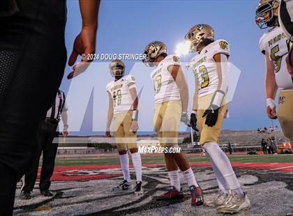 Thumbnail 2 in Moreau Catholic @ James Logan photogallery.