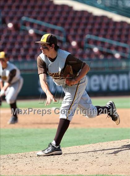 Thumbnail 2 in Temecula Valley vs. Vista Murrieta photogallery.