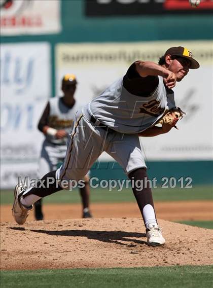 Thumbnail 1 in Temecula Valley vs. Vista Murrieta photogallery.