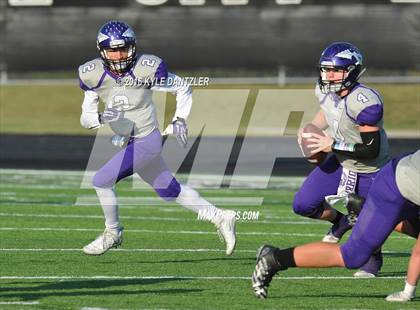 Thumbnail 1 in Bonham vs Wills Point (4A Division 2 Region 2 bi-district) photogallery.