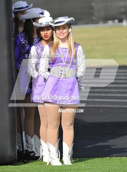 Thumbnail 2 in Bonham vs Wills Point (4A Division 2 Region 2 bi-district) photogallery.