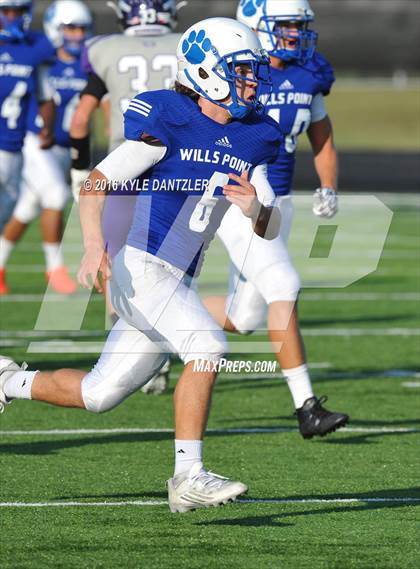Thumbnail 2 in Bonham vs Wills Point (4A Division 2 Region 2 bi-district) photogallery.
