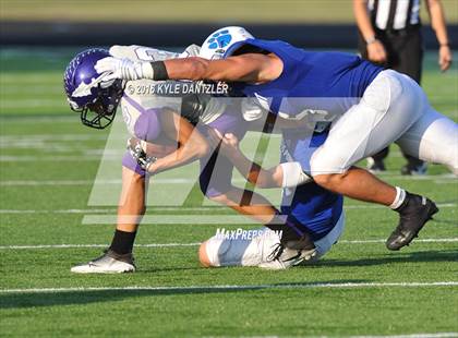 Thumbnail 1 in Bonham vs Wills Point (4A Division 2 Region 2 bi-district) photogallery.