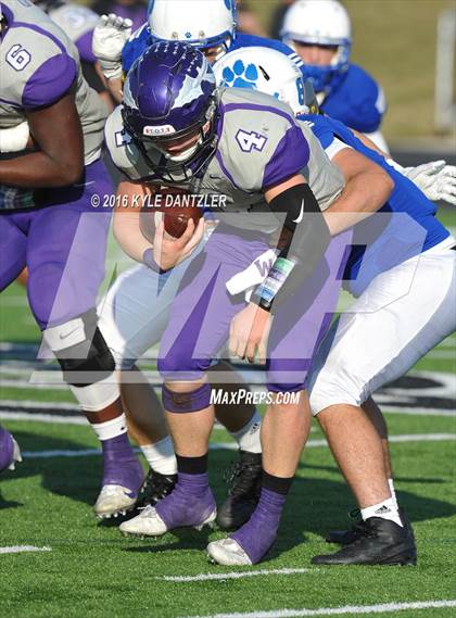Thumbnail 1 in Bonham vs Wills Point (4A Division 2 Region 2 bi-district) photogallery.