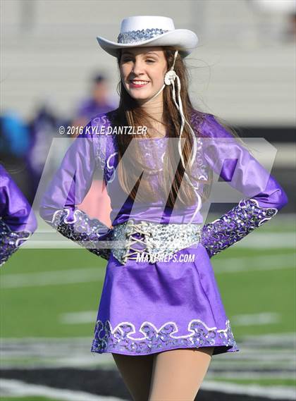 Thumbnail 1 in Bonham vs Wills Point (4A Division 2 Region 2 bi-district) photogallery.
