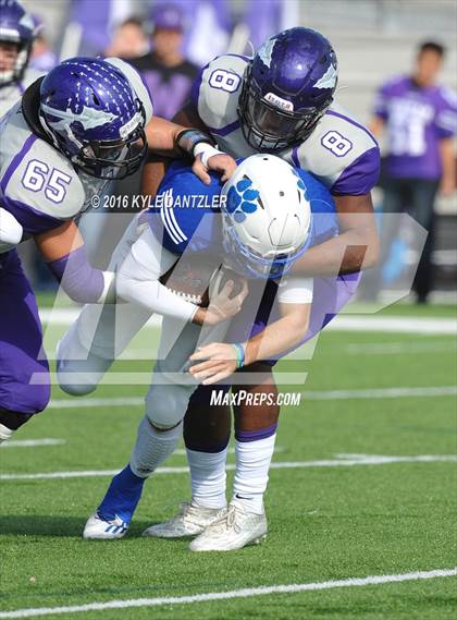 Thumbnail 3 in Bonham vs Wills Point (4A Division 2 Region 2 bi-district) photogallery.