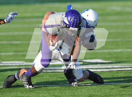 Thumbnail 2 in Bonham vs Wills Point (4A Division 2 Region 2 bi-district) photogallery.