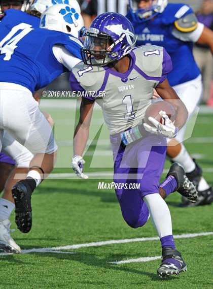 Thumbnail 1 in Bonham vs Wills Point (4A Division 2 Region 2 bi-district) photogallery.