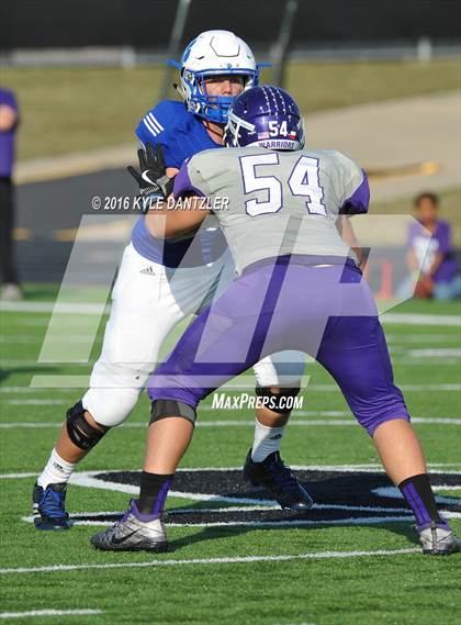 Thumbnail 2 in Bonham vs Wills Point (4A Division 2 Region 2 bi-district) photogallery.