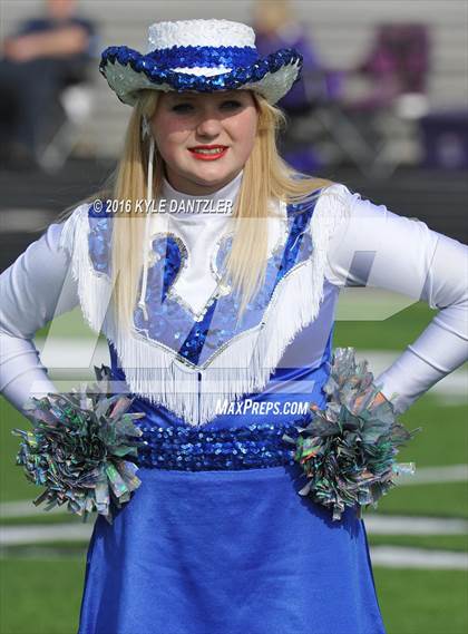 Thumbnail 2 in Bonham vs Wills Point (4A Division 2 Region 2 bi-district) photogallery.