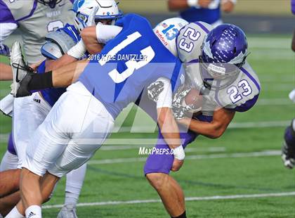 Thumbnail 1 in Bonham vs Wills Point (4A Division 2 Region 2 bi-district) photogallery.