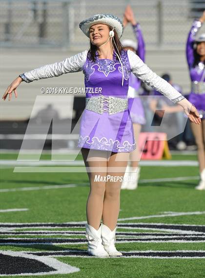 Thumbnail 1 in Bonham vs Wills Point (4A Division 2 Region 2 bi-district) photogallery.