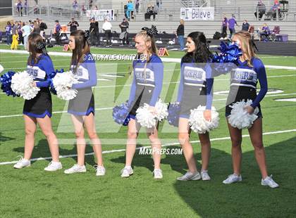 Thumbnail 1 in Bonham vs Wills Point (4A Division 2 Region 2 bi-district) photogallery.