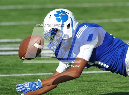 Thumbnail 1 in Bonham vs Wills Point (4A Division 2 Region 2 bi-district) photogallery.