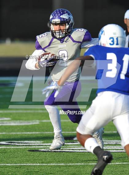 Thumbnail 2 in Bonham vs Wills Point (4A Division 2 Region 2 bi-district) photogallery.