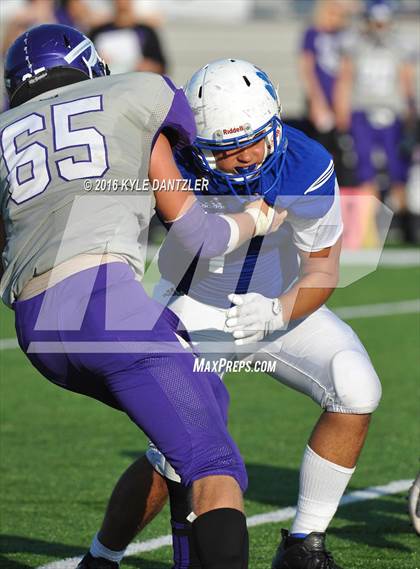 Thumbnail 1 in Bonham vs Wills Point (4A Division 2 Region 2 bi-district) photogallery.