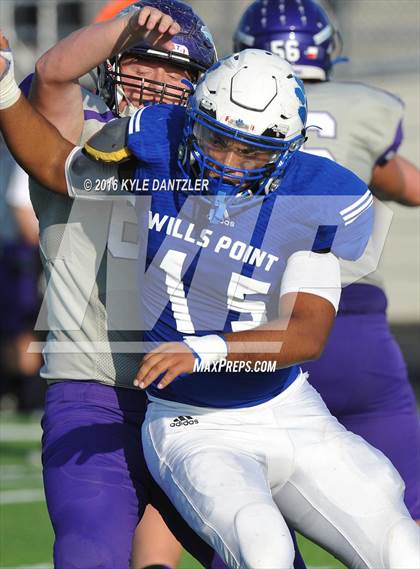 Thumbnail 3 in Bonham vs Wills Point (4A Division 2 Region 2 bi-district) photogallery.