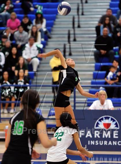 Thumbnail 3 in Bishop Conaty-Loretto vs Pomona Catholic (CIF SS D5AA Final) photogallery.
