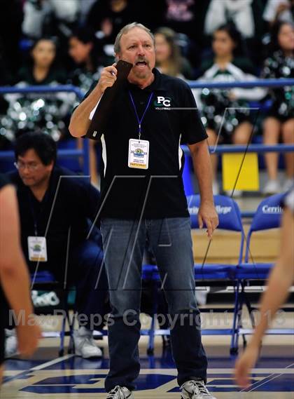 Thumbnail 3 in Bishop Conaty-Loretto vs Pomona Catholic (CIF SS D5AA Final) photogallery.