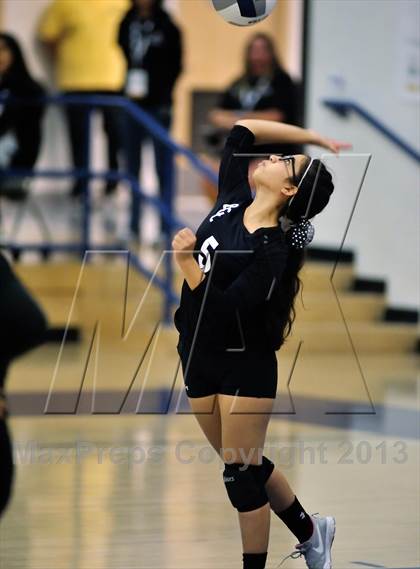 Thumbnail 1 in Bishop Conaty-Loretto vs Pomona Catholic (CIF SS D5AA Final) photogallery.