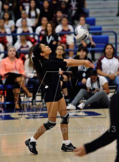 Thumbnail 3 in Bishop Conaty-Loretto vs Pomona Catholic (CIF SS D5AA Final) photogallery.
