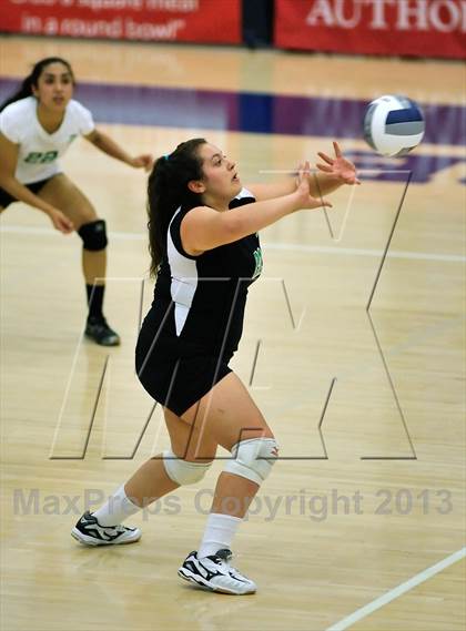 Thumbnail 1 in Bishop Conaty-Loretto vs Pomona Catholic (CIF SS D5AA Final) photogallery.