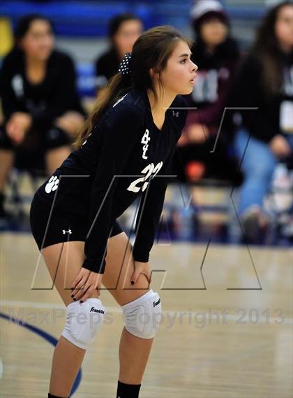 Thumbnail 2 in Bishop Conaty-Loretto vs Pomona Catholic (CIF SS D5AA Final) photogallery.
