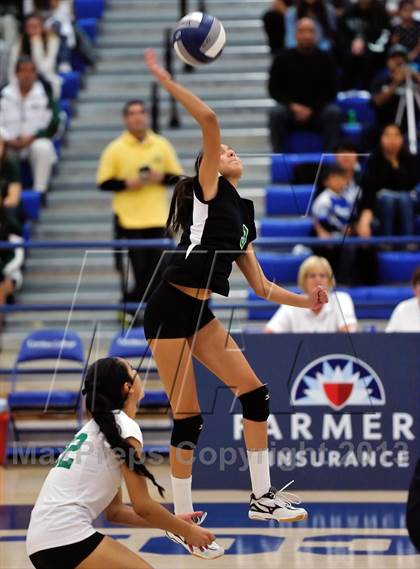 Thumbnail 3 in Bishop Conaty-Loretto vs Pomona Catholic (CIF SS D5AA Final) photogallery.