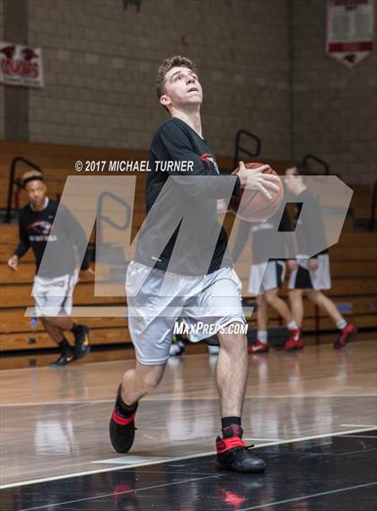 Thumbnail 3 in Chico @ Foothill  photogallery.