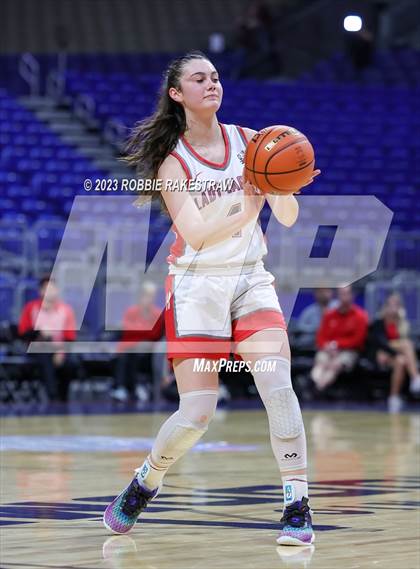 Thumbnail 3 in Holliday vs. Columbus (UIL 3A Basketball State Semifinal) photogallery.