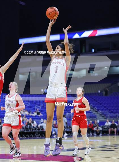 Thumbnail 3 in Holliday vs. Columbus (UIL 3A Basketball State Semifinal) photogallery.